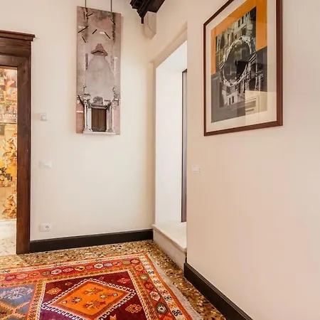 Canal View Luxury Heritage Retreat 2 Bedroom 公寓