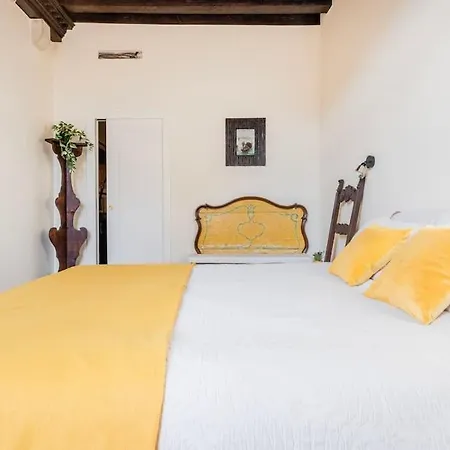 Canal View Luxury Heritage Retreat 2 Bedroom * ヴェネツィア